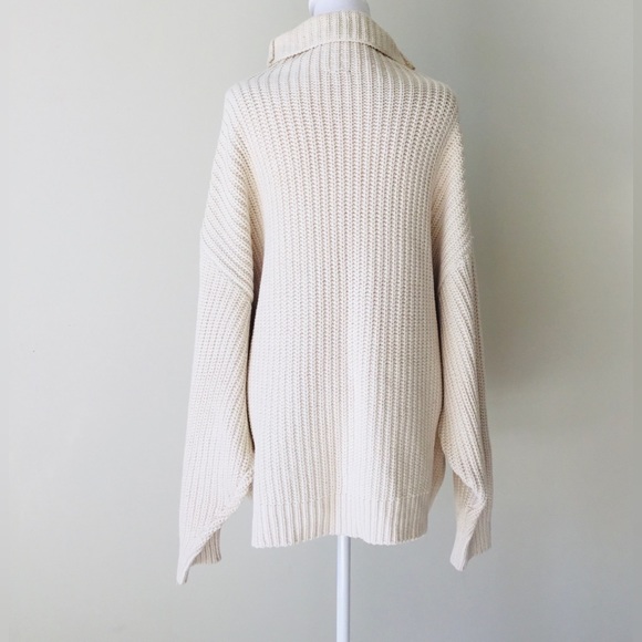 Free People Swim Too Deep Oversized Turtleneck Sweater Ivory Cozy Sweater NWT - Picture 6 of 10